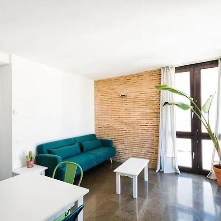 Cosy Flat/Nearly Touching Alhambra/Great Views-3